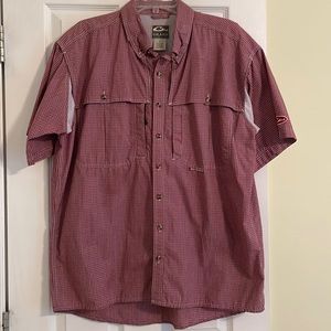 Drake vented short sleeve shirt. Size large